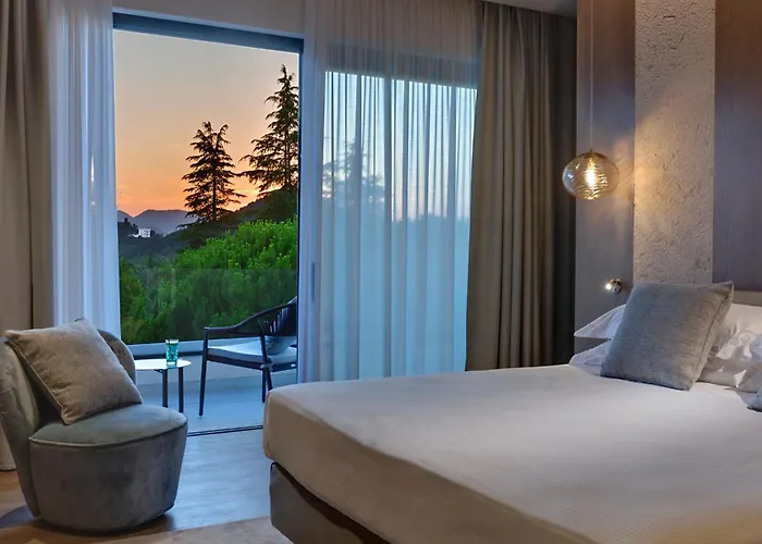 Hotel Terme Neroniane 4*